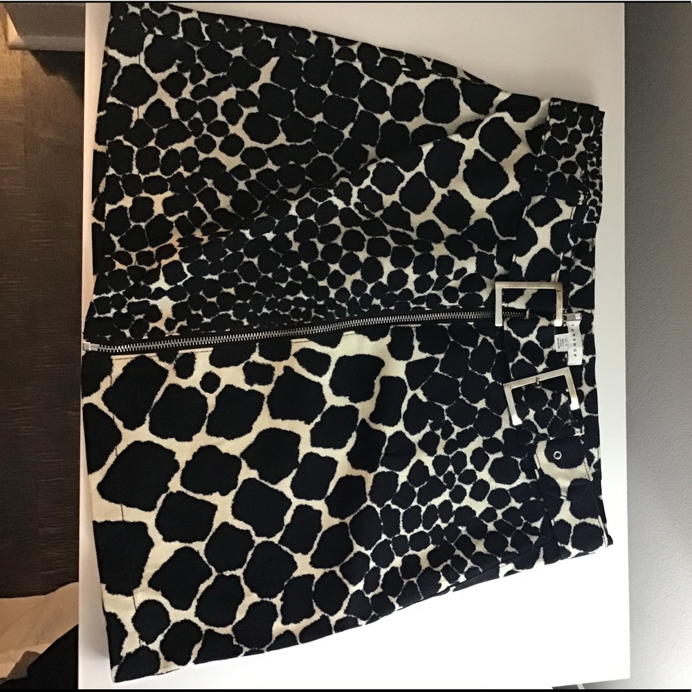 Top shoP US 12 printed skirt